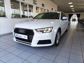 AUDI A4 Avant 35 2.0 tdi Business 150cv s-tronic