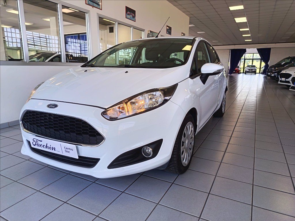 FORD Fiesta 5p 1.5 tdci Plus 75cv NEOPATENTATI